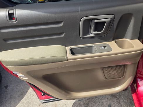 Used 2006 Honda Ridgeline RTS image 12