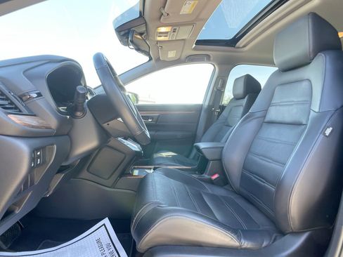 Used 2022 Honda CR-V Touring image 12