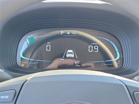 New 2026 Hyundai Venue SE image 7