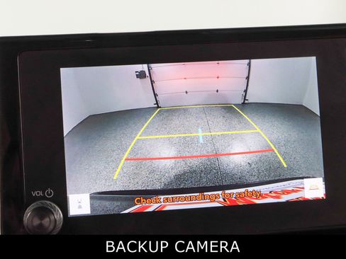 Used 2023 Toyota RAV4 XLE image 18