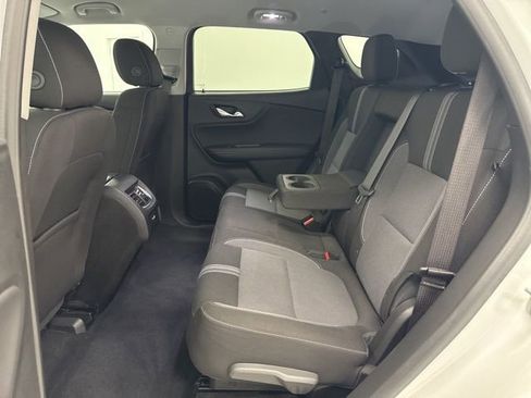 Used 2025 Chevrolet Blazer LT image 25
