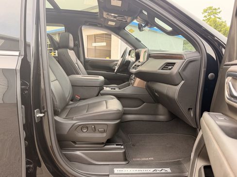 Used 2023 Chevrolet Tahoe High Country AWD/4WD image 51