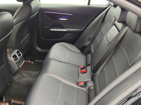 Used 2023 Mercedes-Benz C 300 4MATIC Sedan image 19