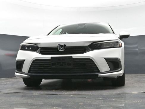 Used 2023 Honda Civic LX image 40