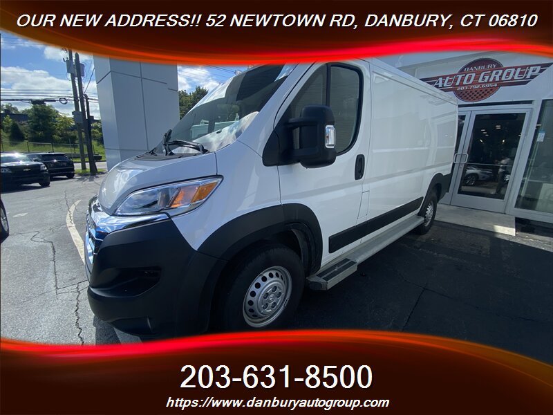 Used 2025 RAM ProMaster 2500 w/ U-Haul Equipment Group FWD image 1