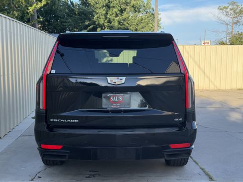 Used 2021 Cadillac Escalade Sport Platinum AWD/4WD image 6