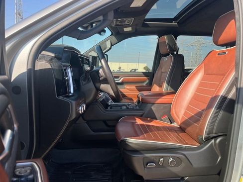 Used 2024 GMC Sierra 2500 Denali Ultimate image 19