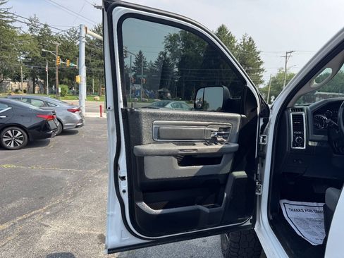 Used 2018 RAM 3500 Big Horn AWD/4WD image 18