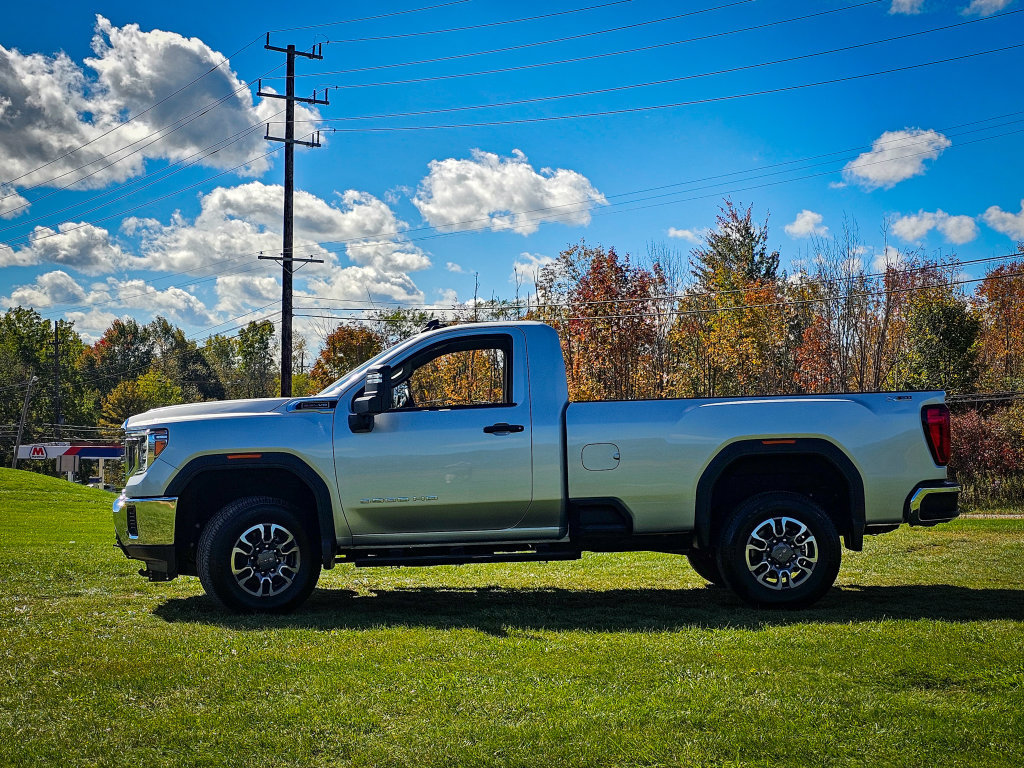 Used 2022 GMC Sierra 3500 Pro w/ Convenience Package AWD/4WD image 9