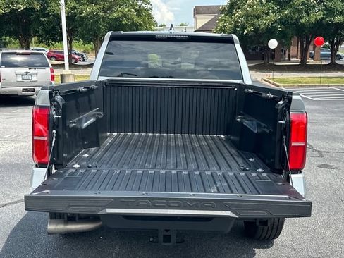 Used 2024 Toyota Tacoma TRD Sport RWD image 26