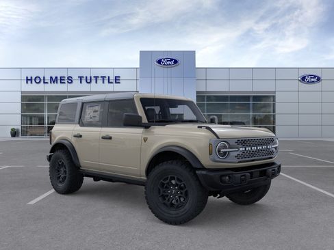 New 2026 Ford Bronco Badlands AWD/4WD image 7
