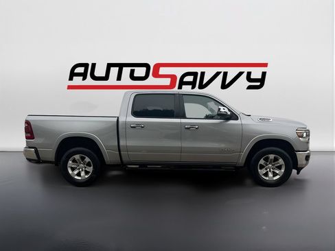 Used 2022 RAM 1500 Laramie AWD/4WD image 8
