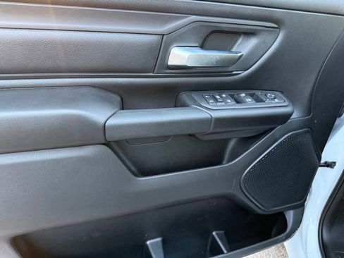 New 2026 RAM 1500 Express AWD/4WD image 11
