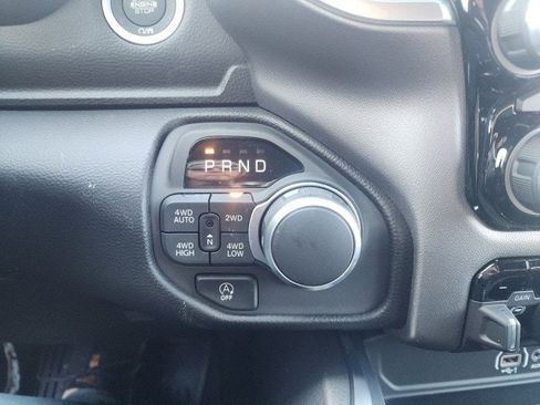 New 2026 RAM 1500 4x4 Crew Cab image 7