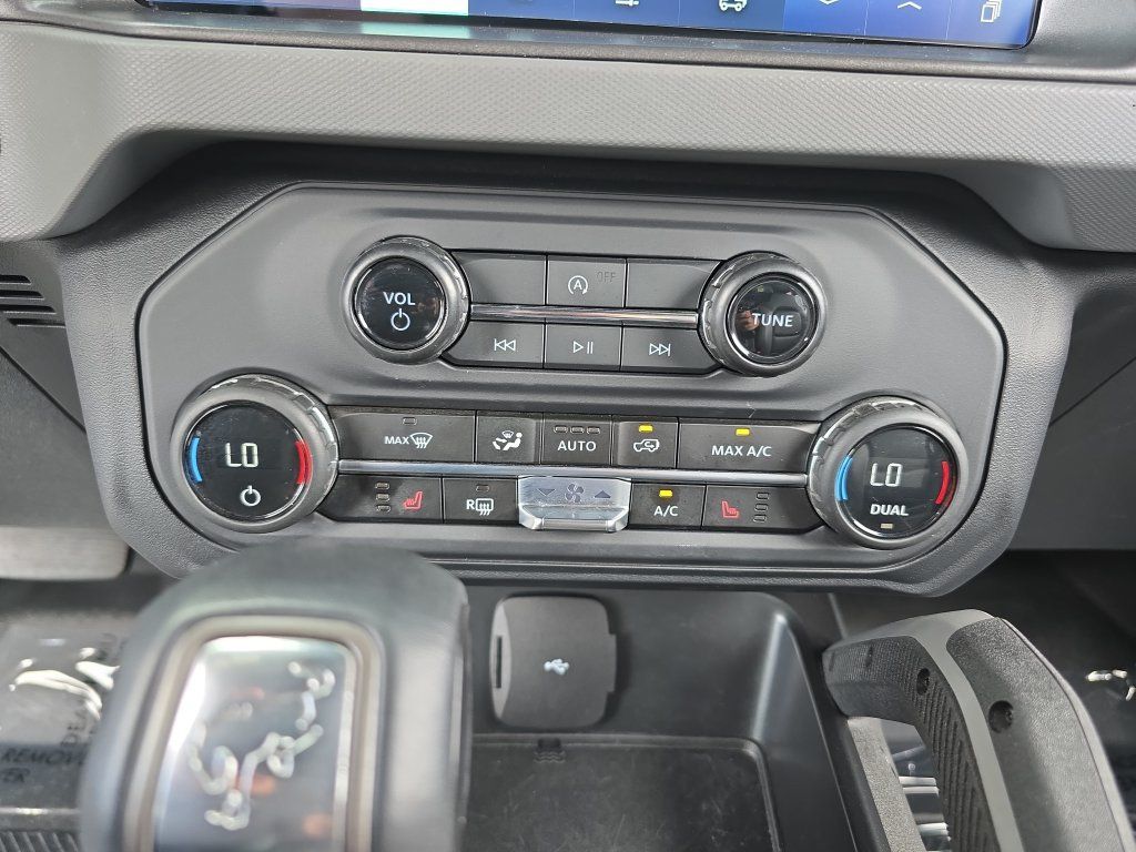 Used 2024 Ford Bronco Big Bend AWD/4WD image 27