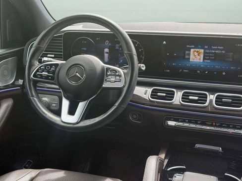 Used 2023 Mercedes-Benz GLS 450 4MATIC image 22