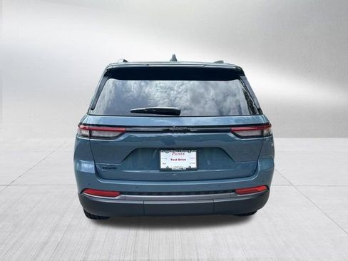 New 2026 Jeep Grand Cherokee Limited AWD/4WD image 6