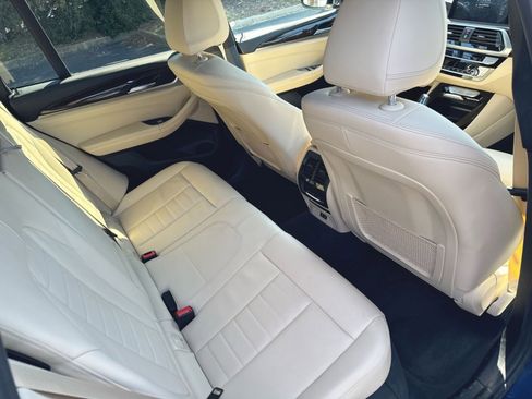 Used 2021 BMW X3 xDrive30e w/ Executive Package image 32