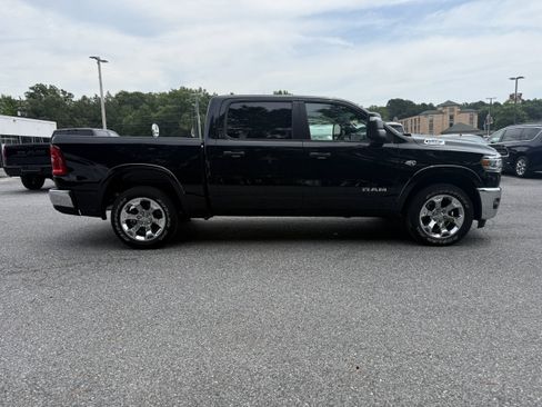 New 2026 RAM 1500 Big Horn AWD/4WD image 9