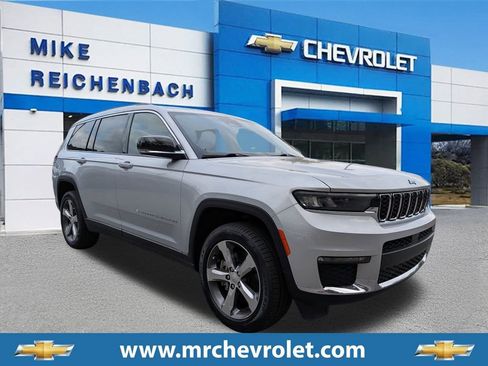 Used 2021 Jeep Grand Cherokee L Limited image 1