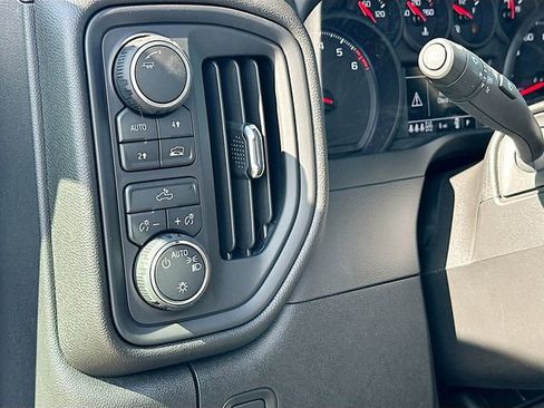 New 2026 Chevrolet Silverado 1500 Custom w/ Rally Edition AWD/4WD image 13