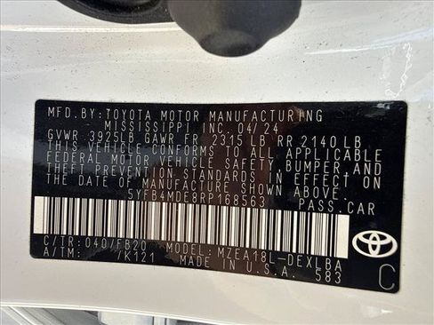 Used 2024 Toyota Corolla LE FWD image 20