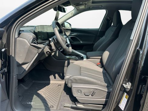 New 2025 Audi Q5 Premium Plus image 9