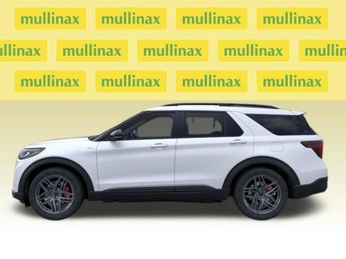 New 2026 Ford Explorer ST-Line w/ ST-Line Street Pack RWD image 4