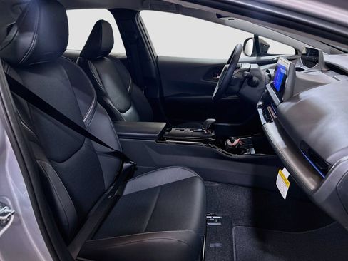 New 2027 Toyota Prius XLE FWD image 24
