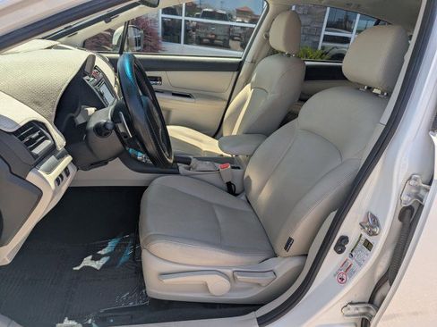 Used 2014 Subaru Crosstrek Touring w/ Popular Package #2 AWD/4WD image 11