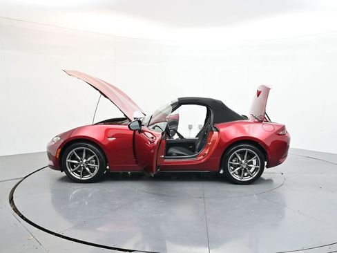 Used 2023 MAZDA MX-5 Miata Grand Touring image 39