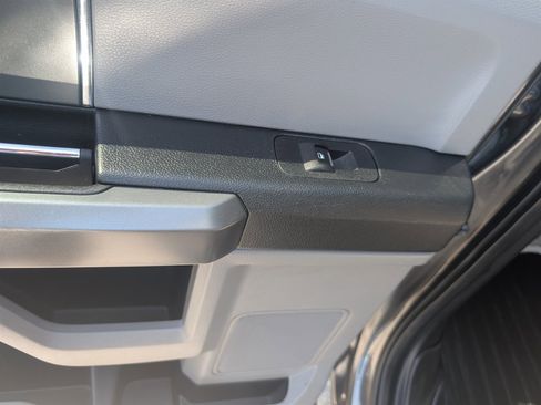 Used 2015 Ford F150 XLT w/ Equipment Group 302A Luxury image 23