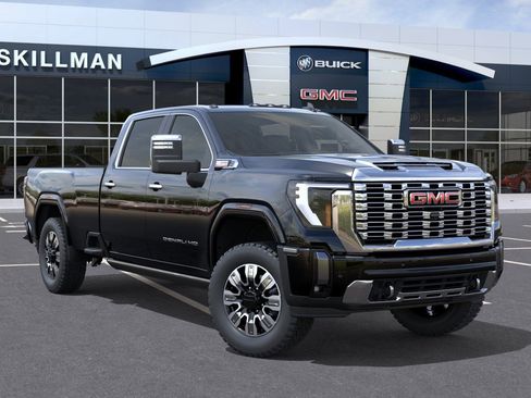 New 2026 GMC Sierra 3500 Denali w/ Denali Reserve Package image 7