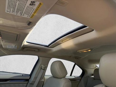 Used 2013 Ford Taurus Limited image 24