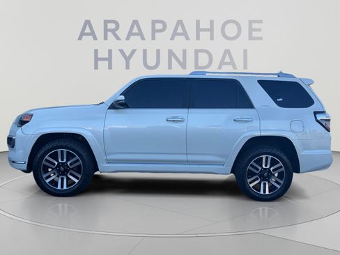 Used 2018 Toyota 4Runner Limited AWD/4WD image 2