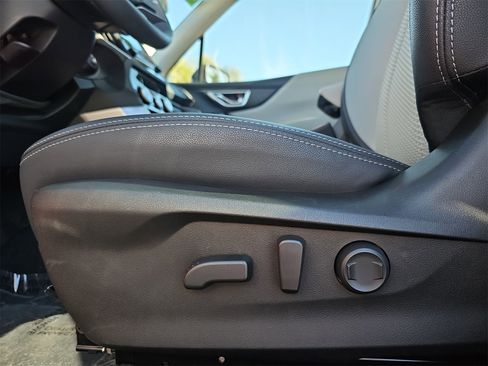 Certified 2023 Subaru Forester Premium image 30