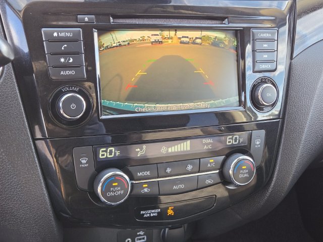 Used 2021 Nissan Rogue Sport SV FWD image 21