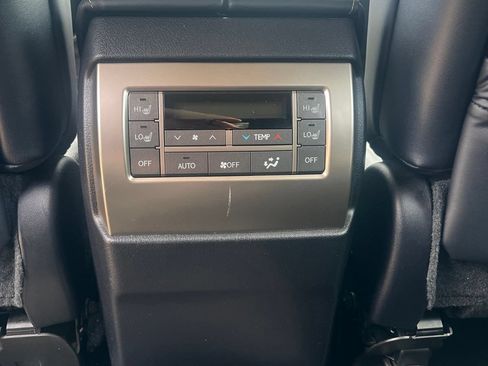 Used 2019 Lexus GX 460 Premium AWD/4WD image 11