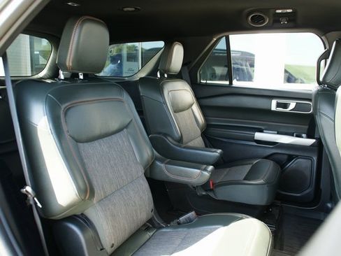 Used 2022 Ford Explorer Timberline image 39