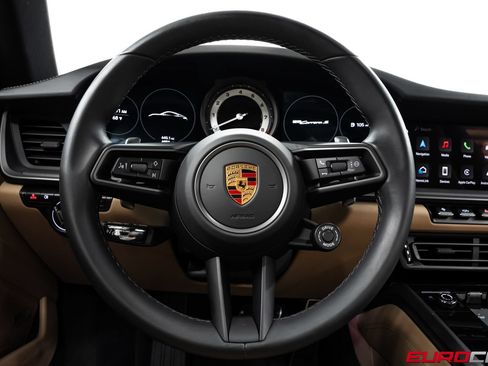 Used 2024 Porsche 911 Carrera S RWD image 27