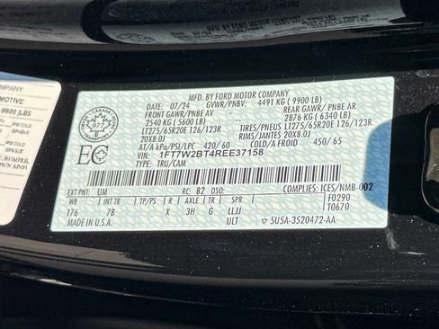 Used 2024 Ford F250 Platinum image 19