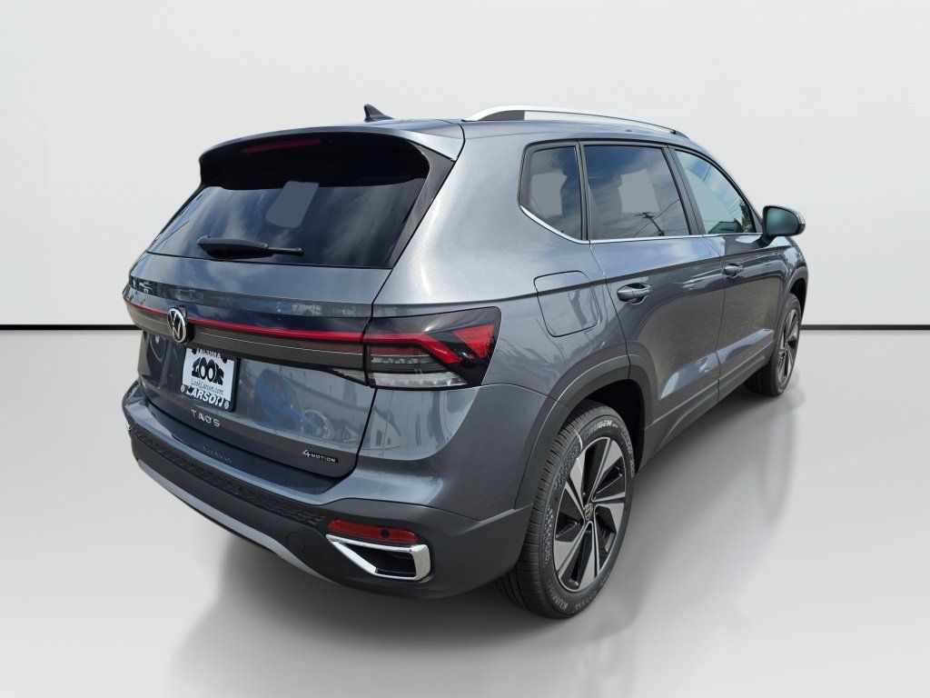 New 2026 Volkswagen Taos SE AWD/4WD image 3
