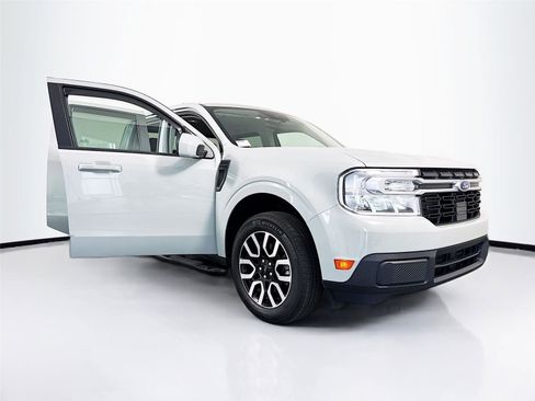 Used 2022 Ford Maverick Lariat w/ Lariat Luxury Package FWD image 22