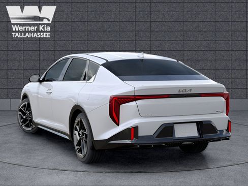 New 2025 Kia K4 GT-Line image 4