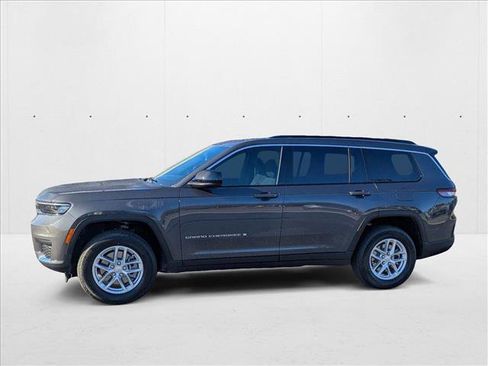New 2025 Jeep Grand Cherokee L Laredo w/ Luxury Tech Group I image 5