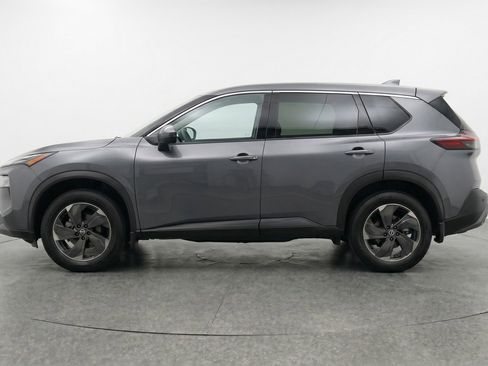 Used 2025 Nissan Rogue SV AWD/4WD image 5