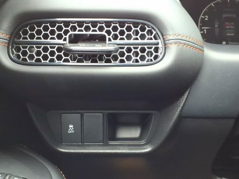 Certified 2026 Honda HR-V Sport image 23