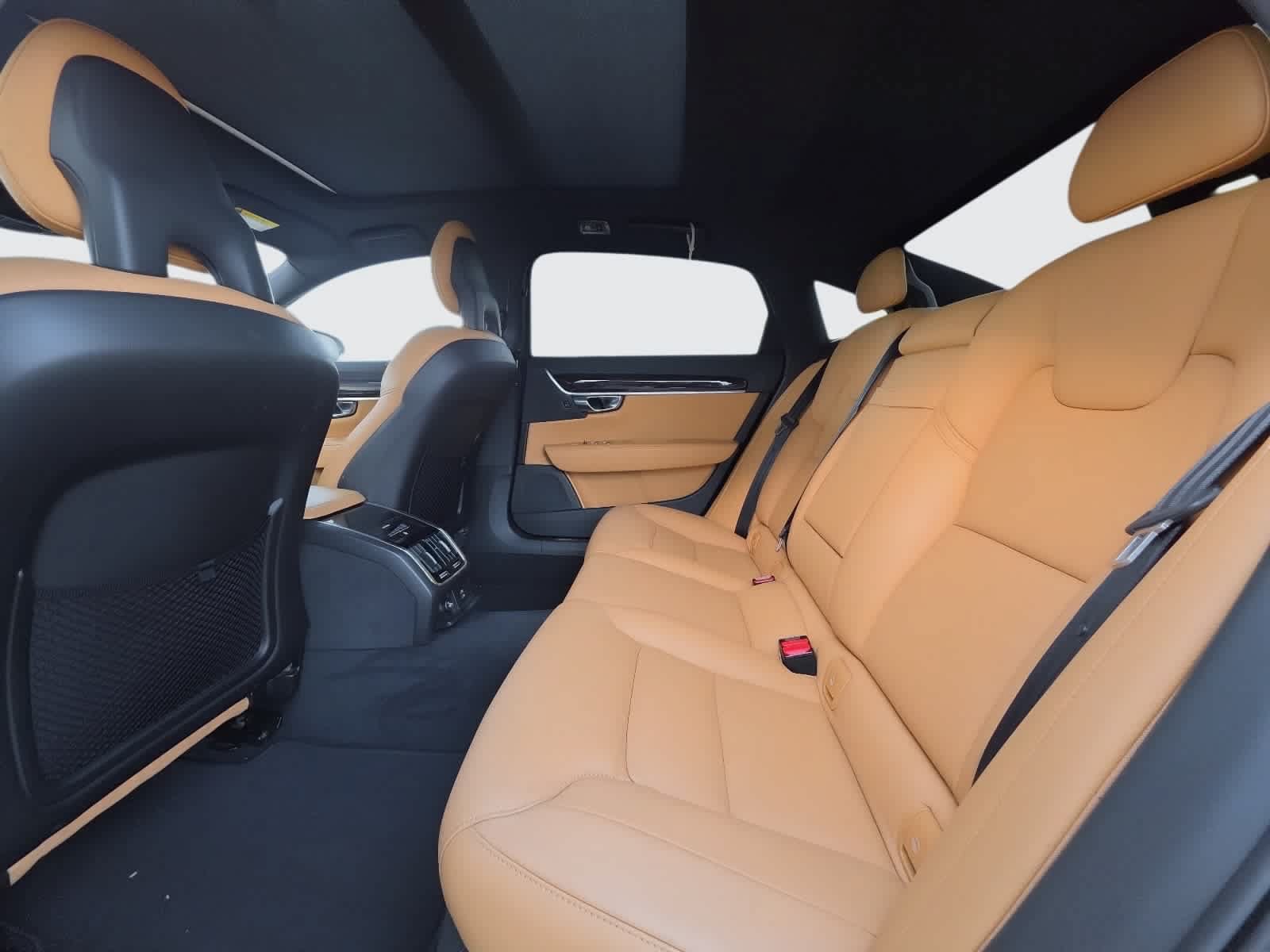 Used 2018 Volvo S90 T5 Momentum w/ Convenience Package FWD image 30