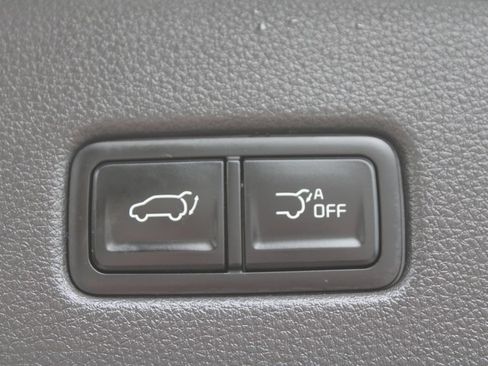 Used 2023 Kia Carnival SX Prestige FWD image 14