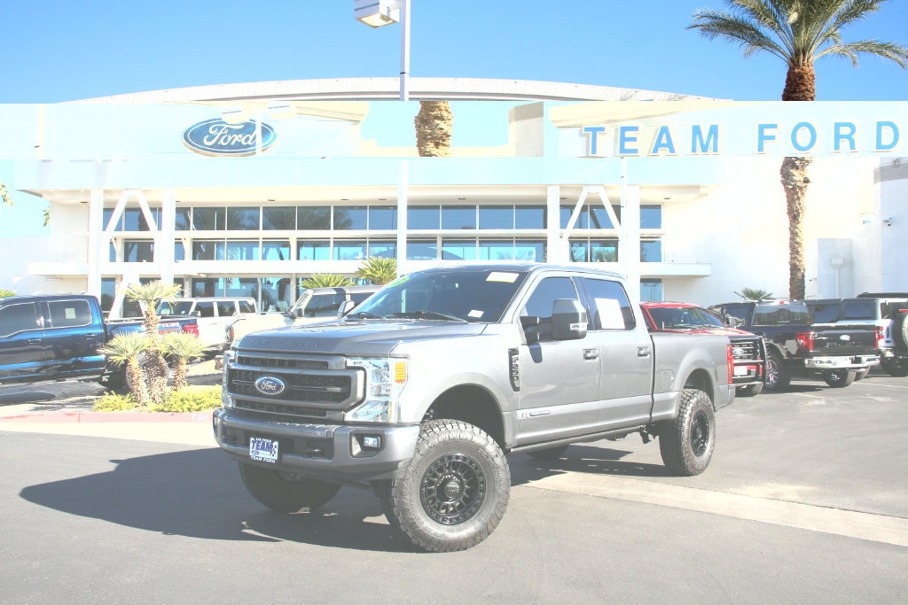 Certified 2022 Ford F250 Lariat w/ Lariat Value Package AWD/4WD image 2
